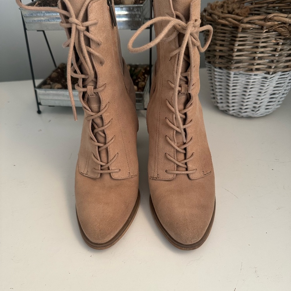 Michael Kors booties fashion - Picture 11 of 12